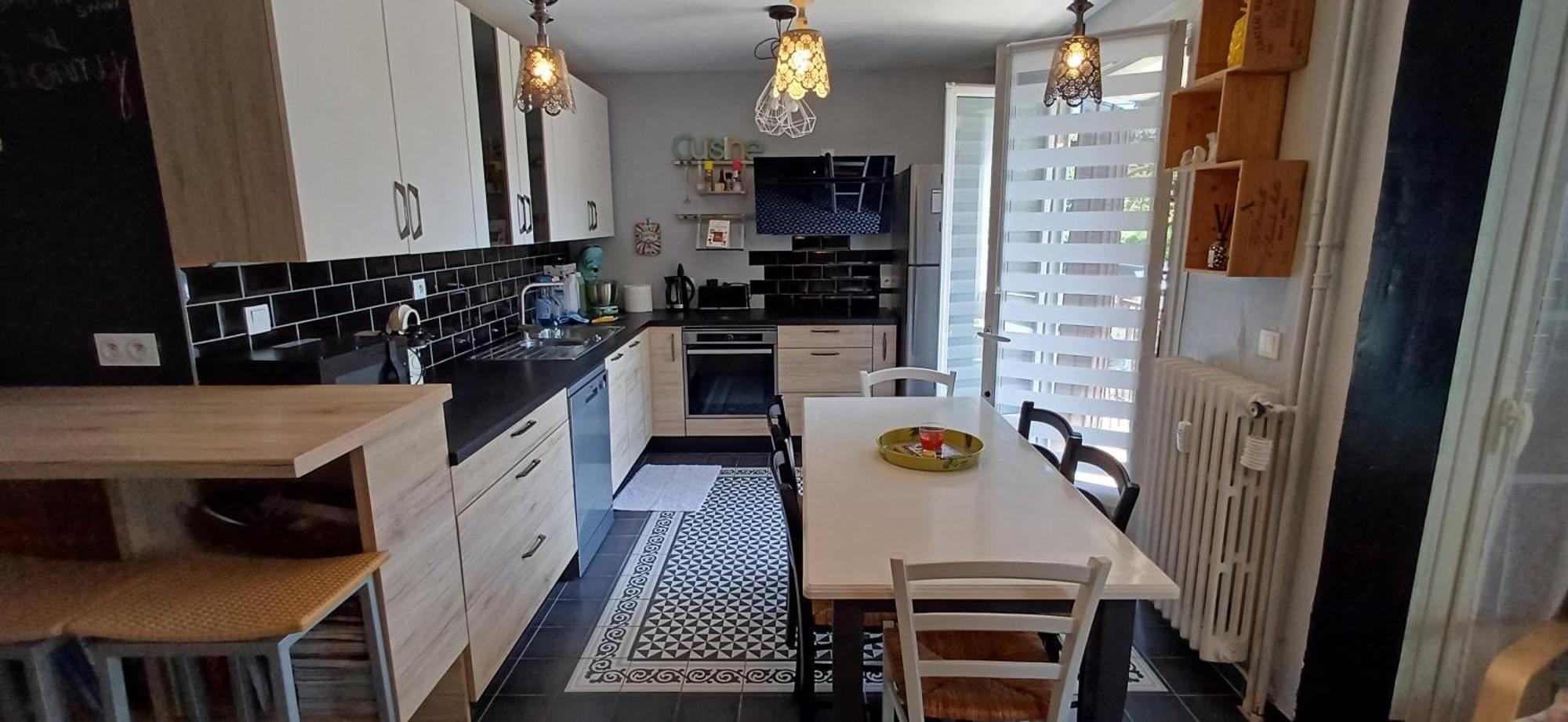 Ideal Famille Annecy Ngoại thất bức ảnh